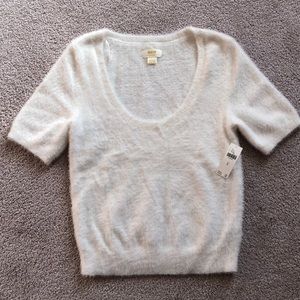 Maeve short sleeve fuzzy sweater size M